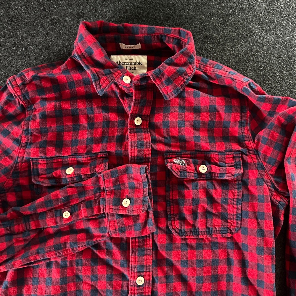Abercrombie & Fitch Mens XL Muscle Fit Red Navy Buffalo Plaid Flannel Shirt